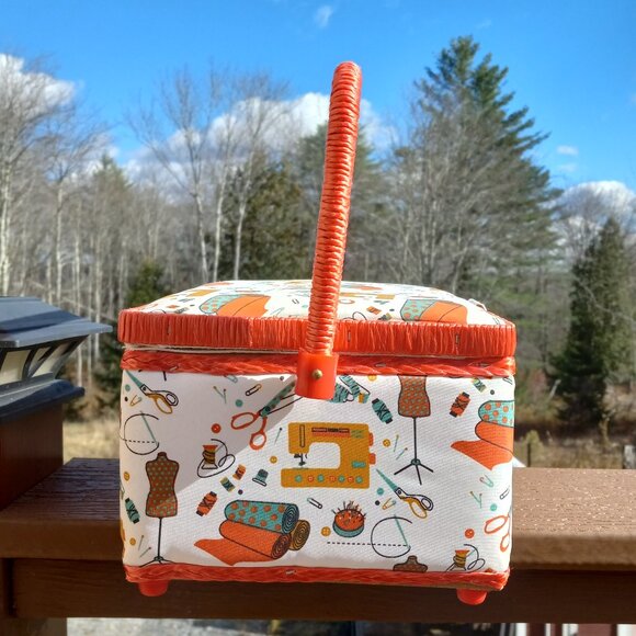 Fabric Covered Sewing Storage Box with Handle Resembles Singer - Picture 5 of 11